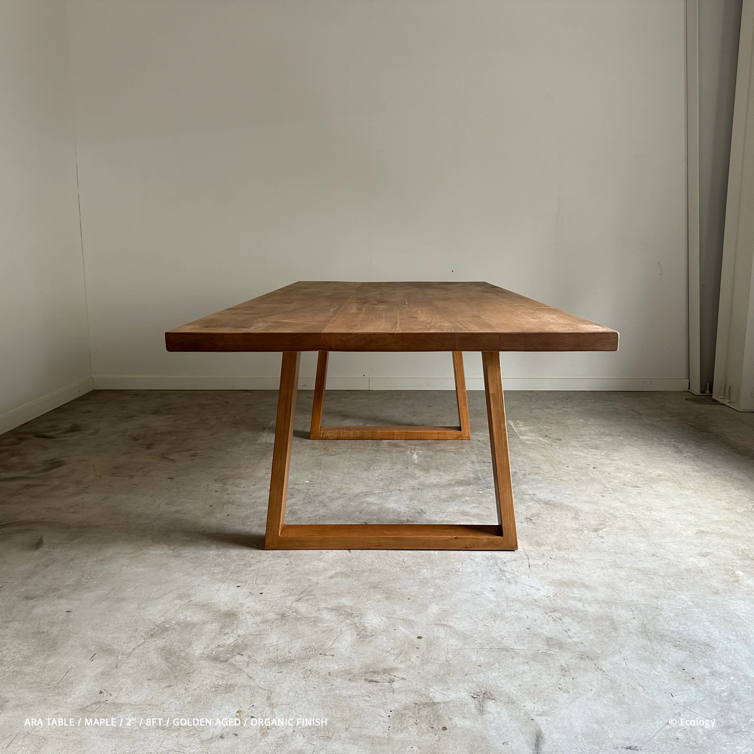 Ara Table - Image 15